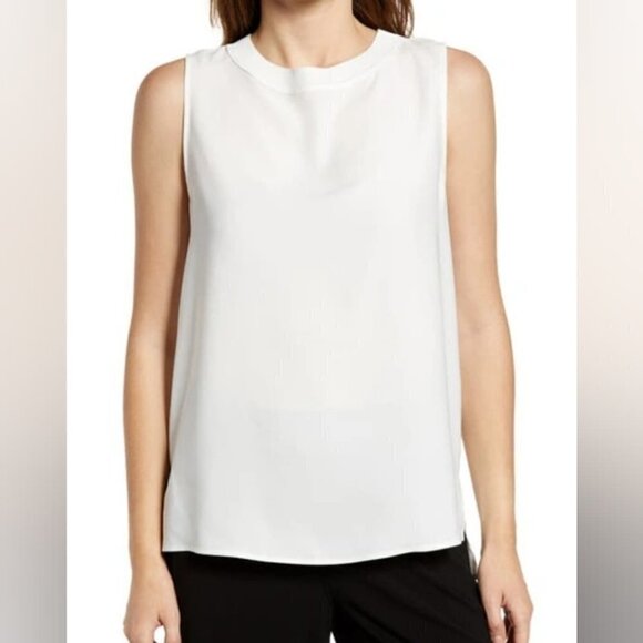 Nordstrom | Pleat back sleeveless top in Ivory Cloud - Picture 5 of 7